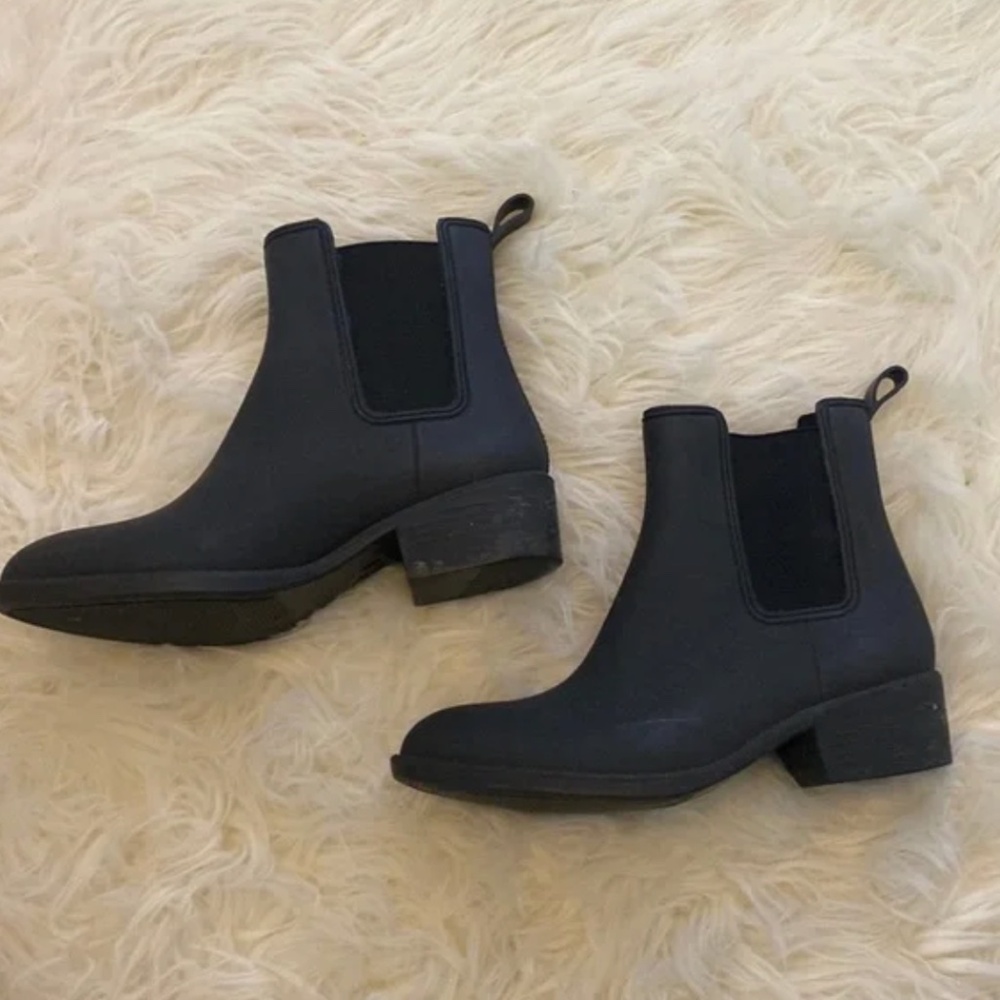 Jeffrey Campbell Havana Last rain boots size 7 black